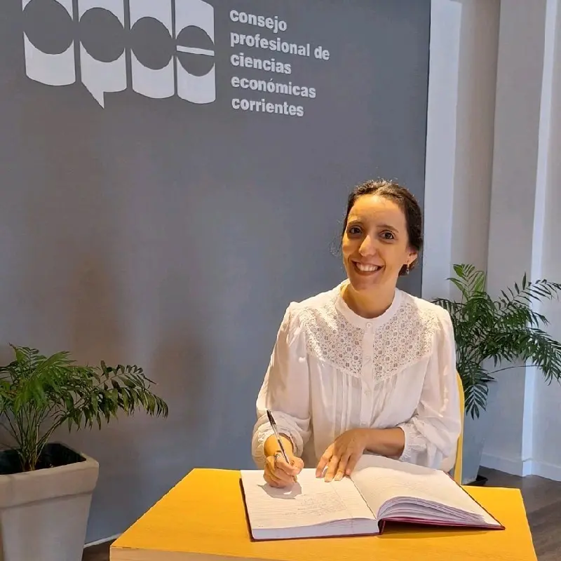 Camila Pirelli Contadora